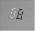 Khay sim Motorola G7 Play, với 03 ngăn đựng nano sim, kèm thẻ nhớ