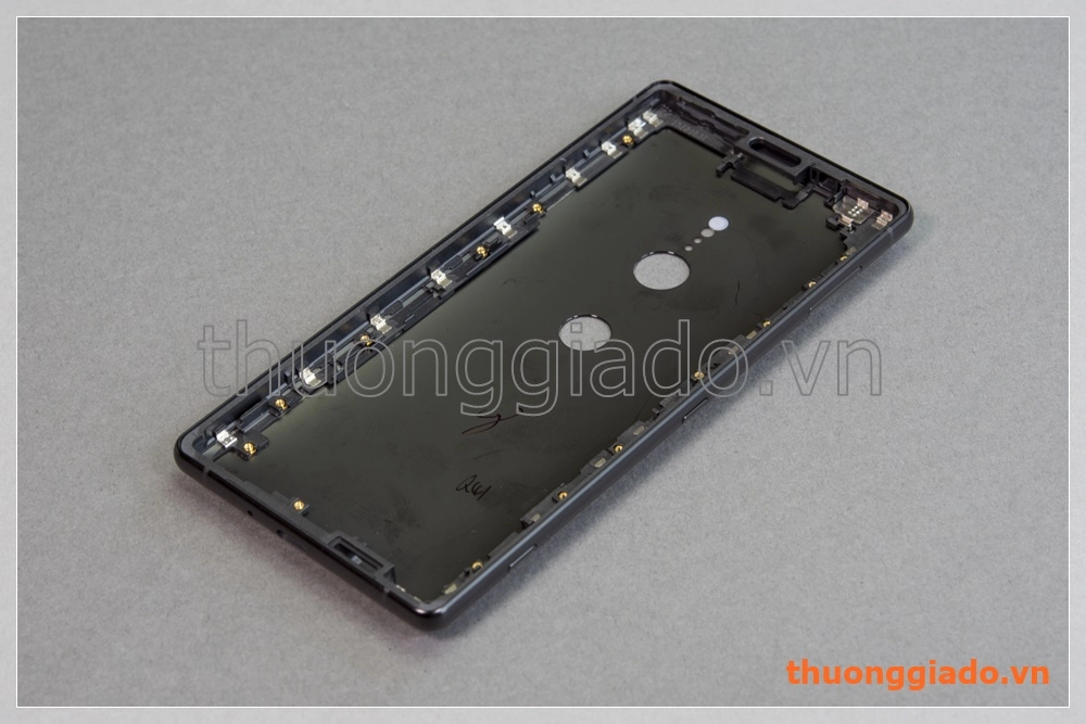 Thay vỏ Sony Xperia XZ2 (5.7") đủ màu, hàng zin theo máy