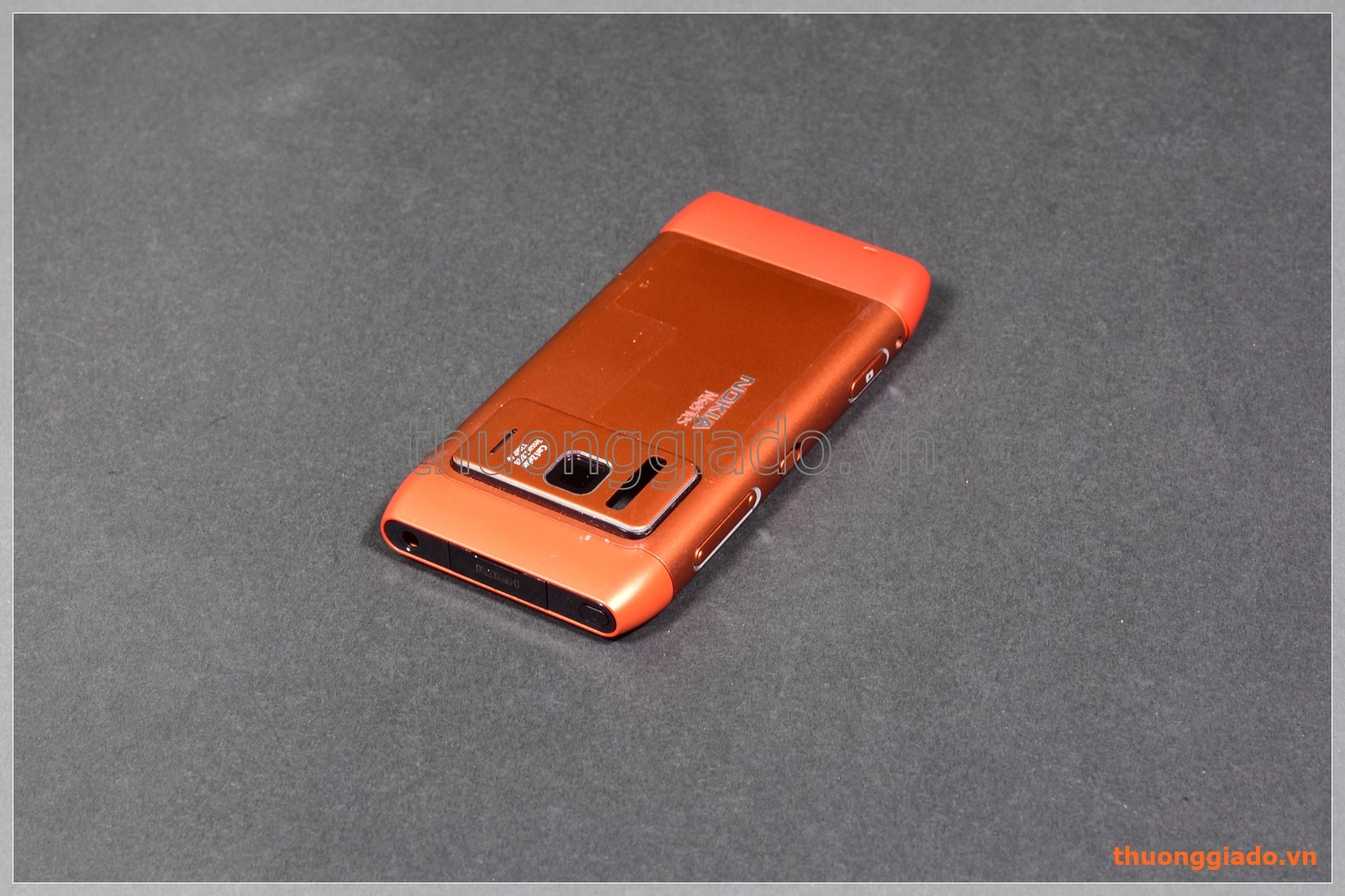 Thay vỏ Nokia N8-00 màu cam (không kèm khung viền cảm ứng), hàng tháo máy