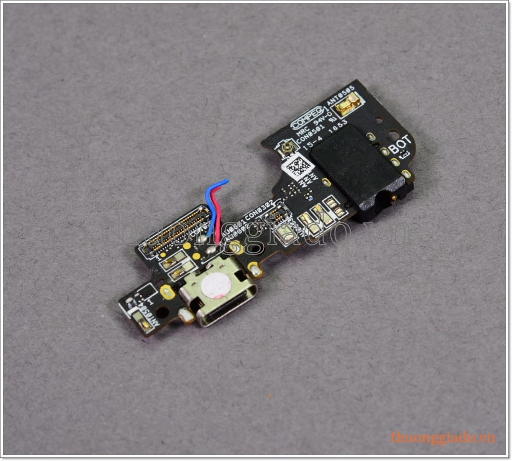 Bo mạch chân sạc Asus Zenfone 3 Zoom (ZE553KL), gồm cả míc nghe gọi