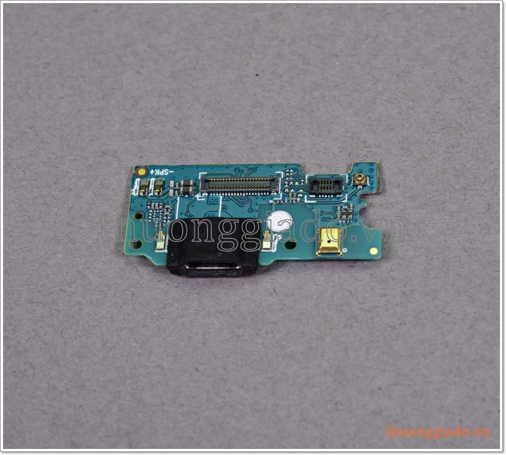 Bo mạch chân sạc Asus Zenfone 4 Max ZC520KL, gồm cả míc nghe gọi đàm thoại