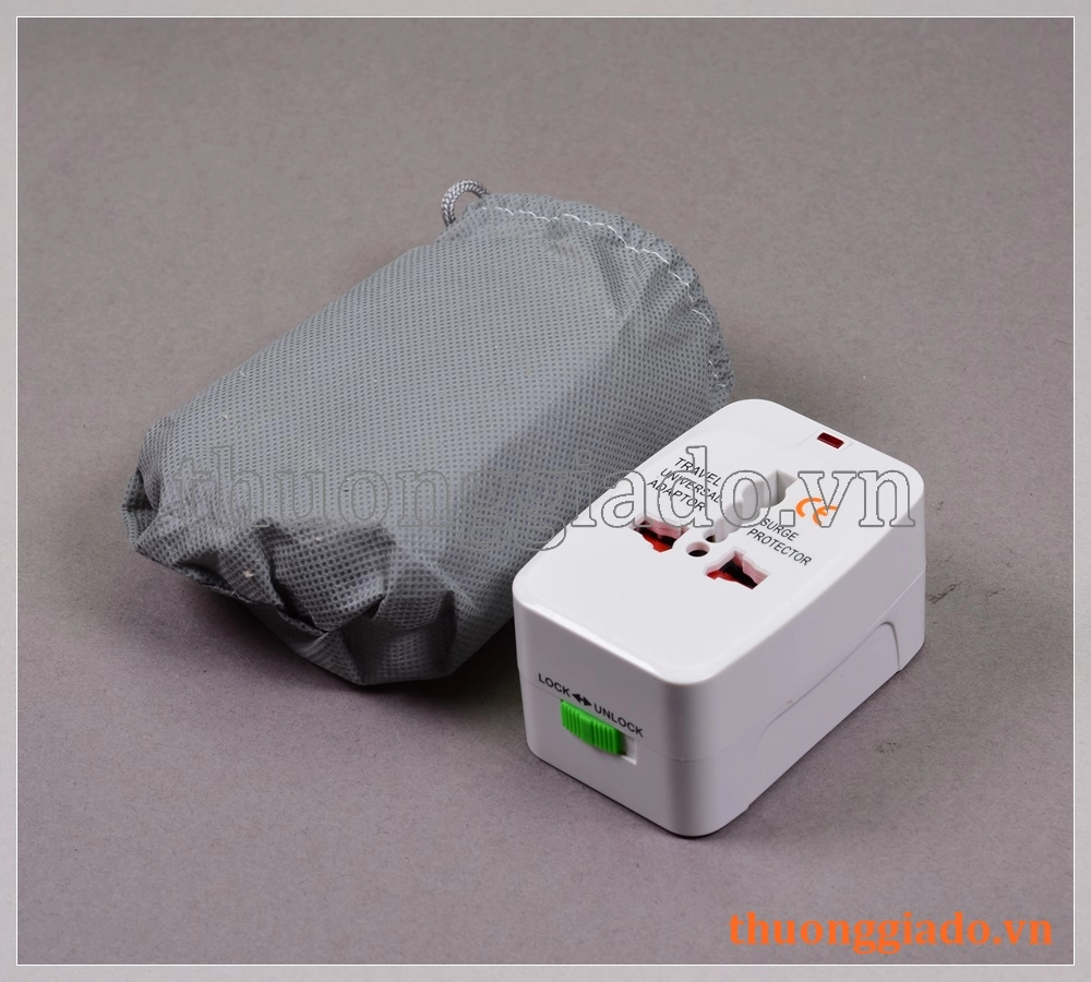 Đầu chuyển đổi phích cắm chuyên dùng cho du lịch tất cả trong một