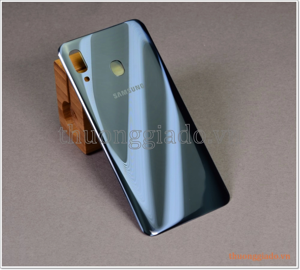 Thay nắp lưng Samsung A30/ Galaxy A30 (thay nắp đậy pin lấy ngay) Thay nắp lưng Samsung A30/ Galaxy A30 (thay nắp đậy pin lấy ngay)