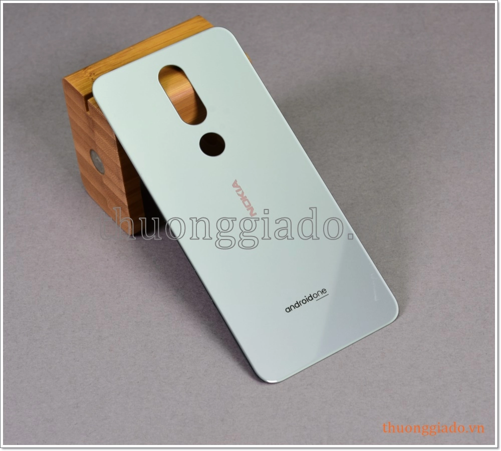 Thay kính lưng Nokia 7.1 (5.84"), thay mặt lưng kính (nắp đậy pin) lấy ngay Thay kính lưng Nokia 7.1 (5.84"), thay mặt lưng kính (nắp đậy pin) lấy ngay