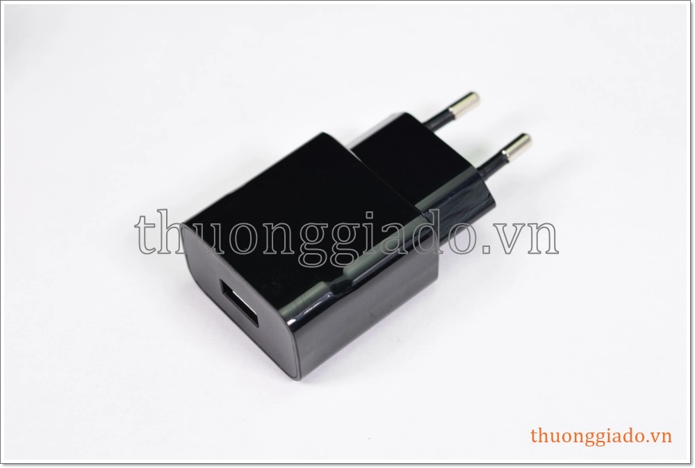 Củ sạc nhanh Blackberry QC13EU hỗ trợ Qualcomm Quick Charge 3.0 Củ sạc nhanh Blackberry QC13EU hỗ trợ Qualcomm Quick Charge 3.0