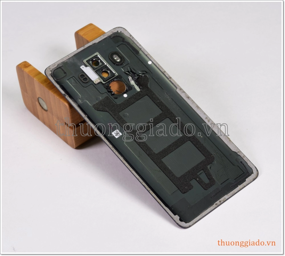 Thay kính lưng Huawei Mate 10 Pro (hàng zin tháo máy)