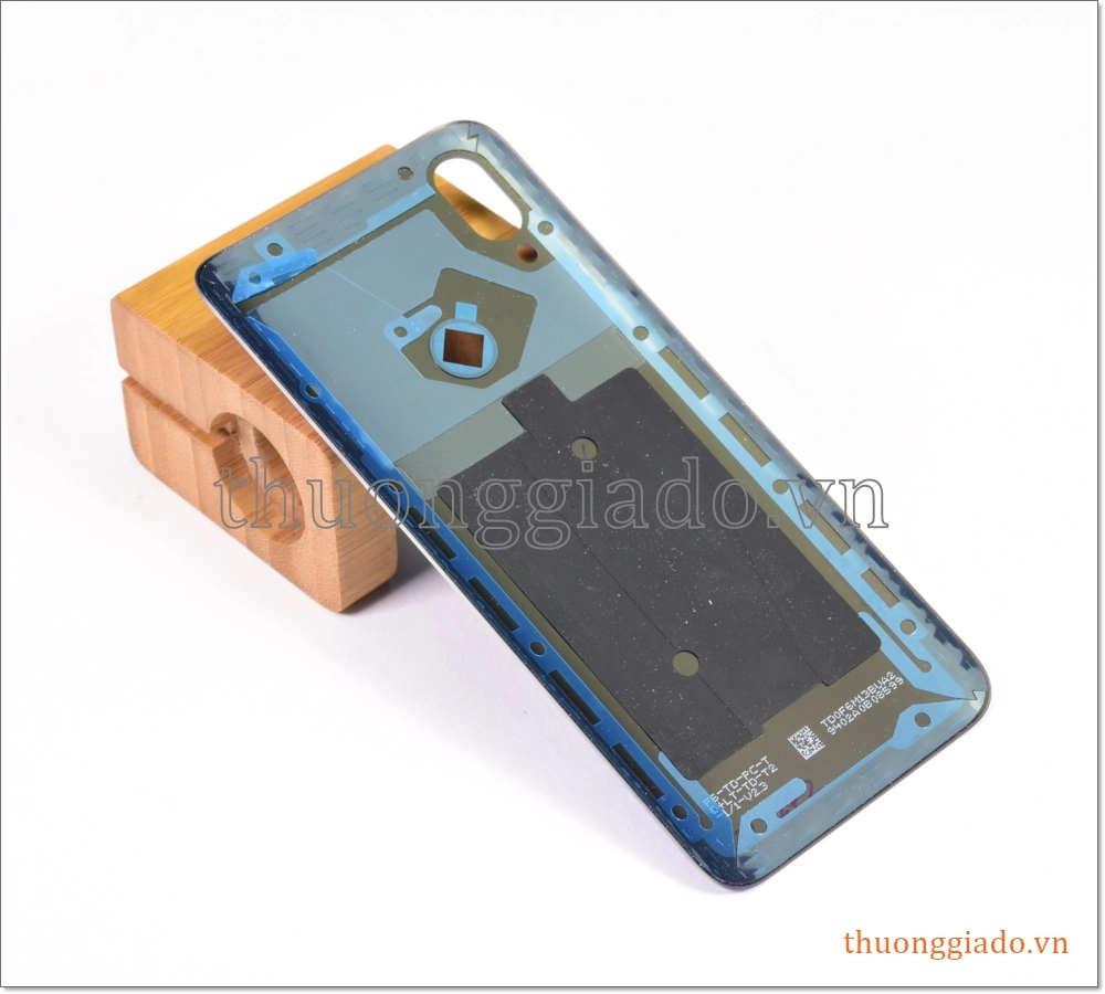 Thay nắp lưng Mi Redmi 7 (6.26 inch), thay nắp đậy pin lấy ngay
