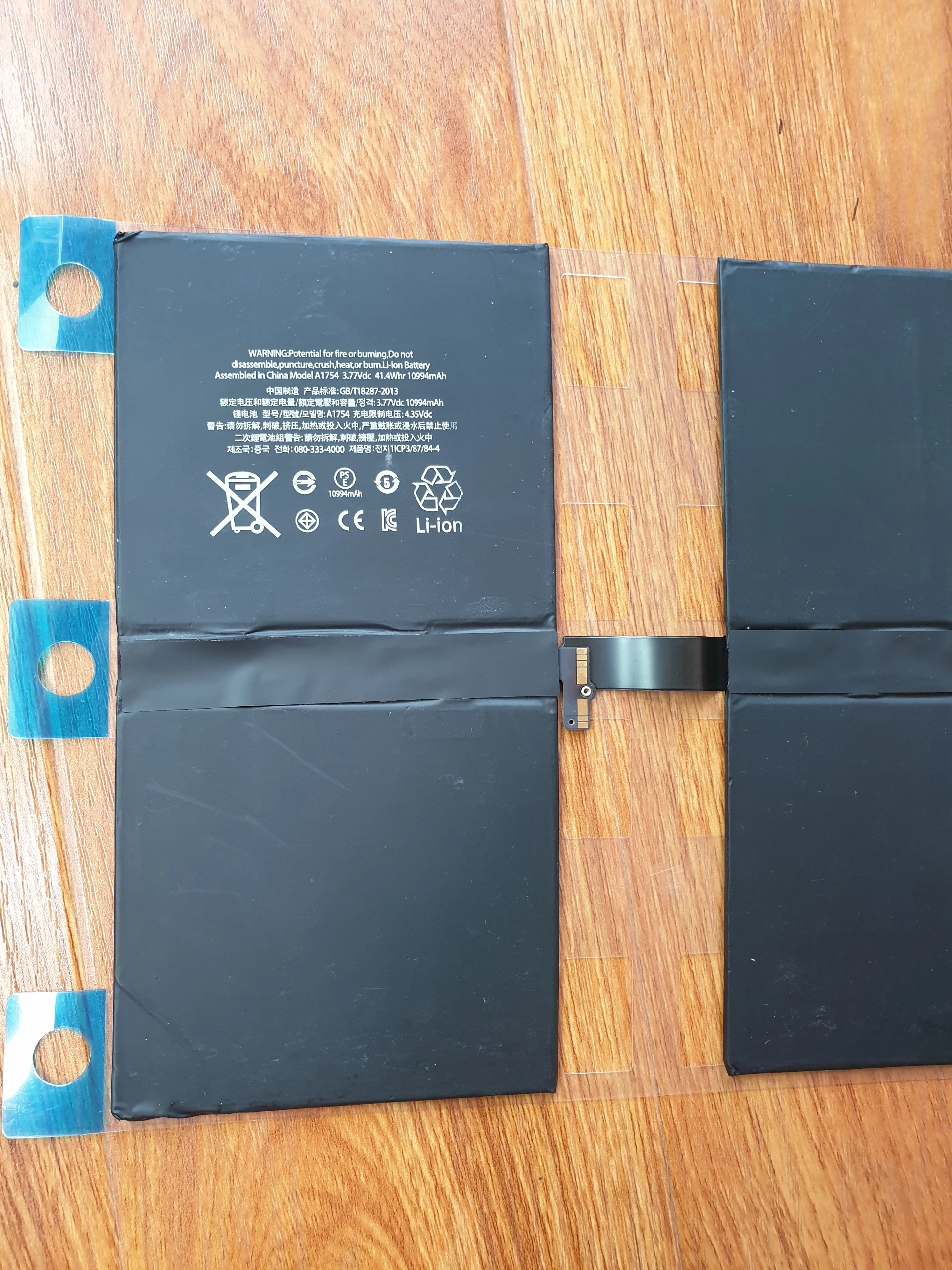 Thay pin iPad Pro 12.9 (2017) Apple A1754 10994mAh 41.4Whr