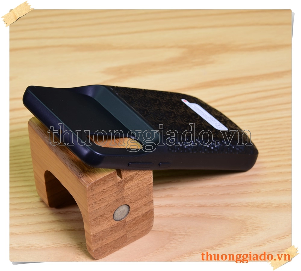 Pin dự phòng Huawei P30 (6.1 inch) 4700mAh kiêm ốp lưng bảo vệ chống sốc