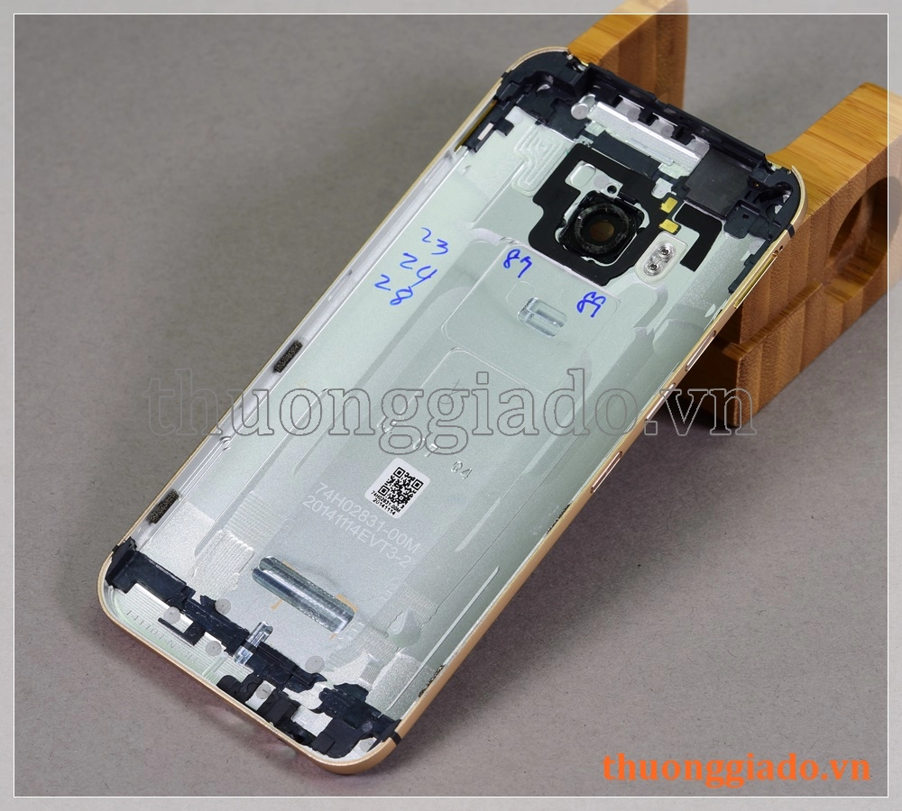 Thay vỏ HTC One M9 Plus/ One M9+