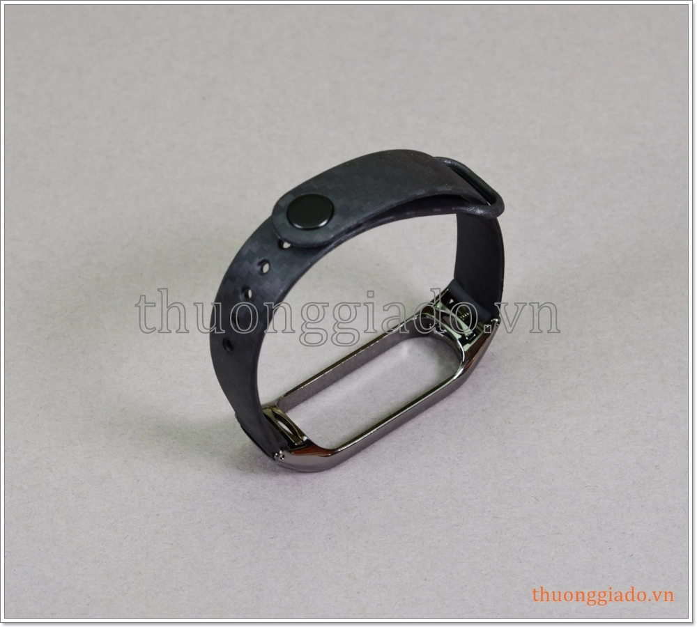 Dây thay thế vòng đeo tay Mi Band 4/ Mi Band 3 (viền hợp kim, dây cao su vân carbon)