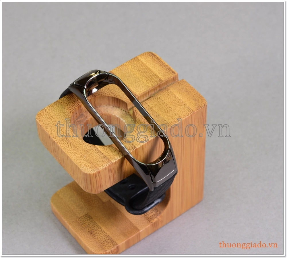 Dây thay thế vòng đeo tay Mi Band 4/ Mi Band 3 (viền hợp kim, dây cao su vân carbon)