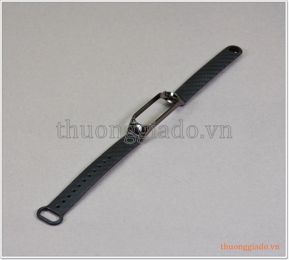 Dây thay thế vòng đeo tay Mi Band 4/ Mi Band 3 (viền hợp kim, dây cao su vân carbon)
