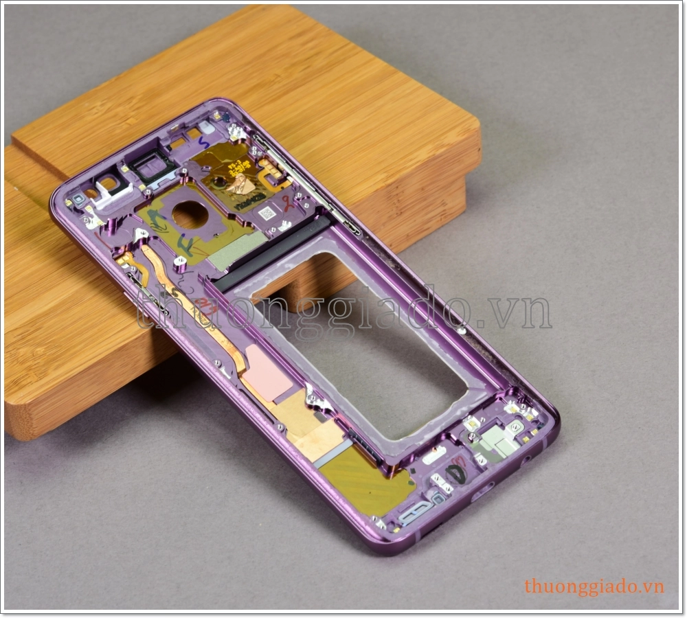 Thay khung vành viền Samsung Galaxy S9+/ G965 (hàng zin tháo máy)