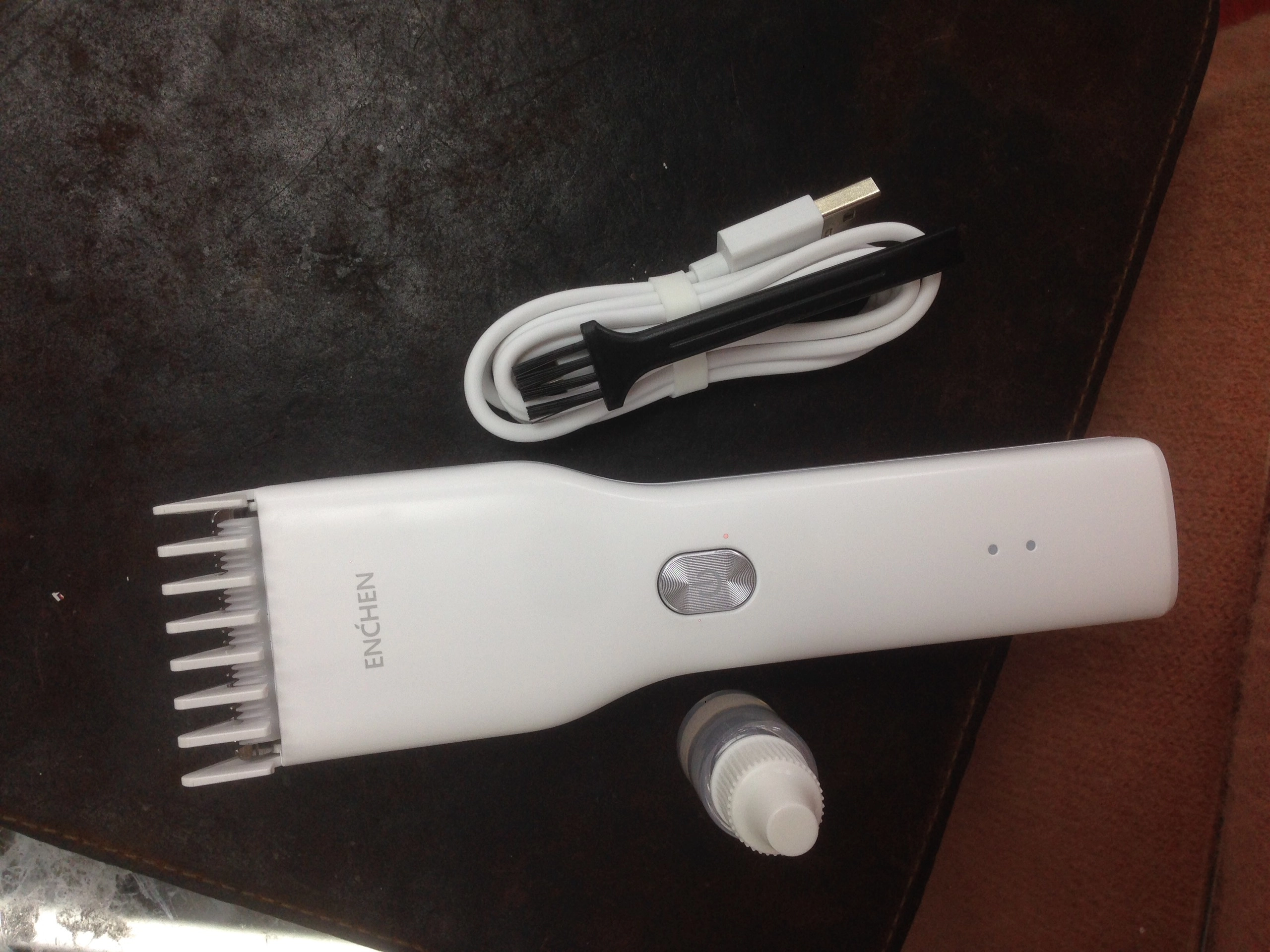 Tông đơ cắt tóc Xiaomi Enchen Boost