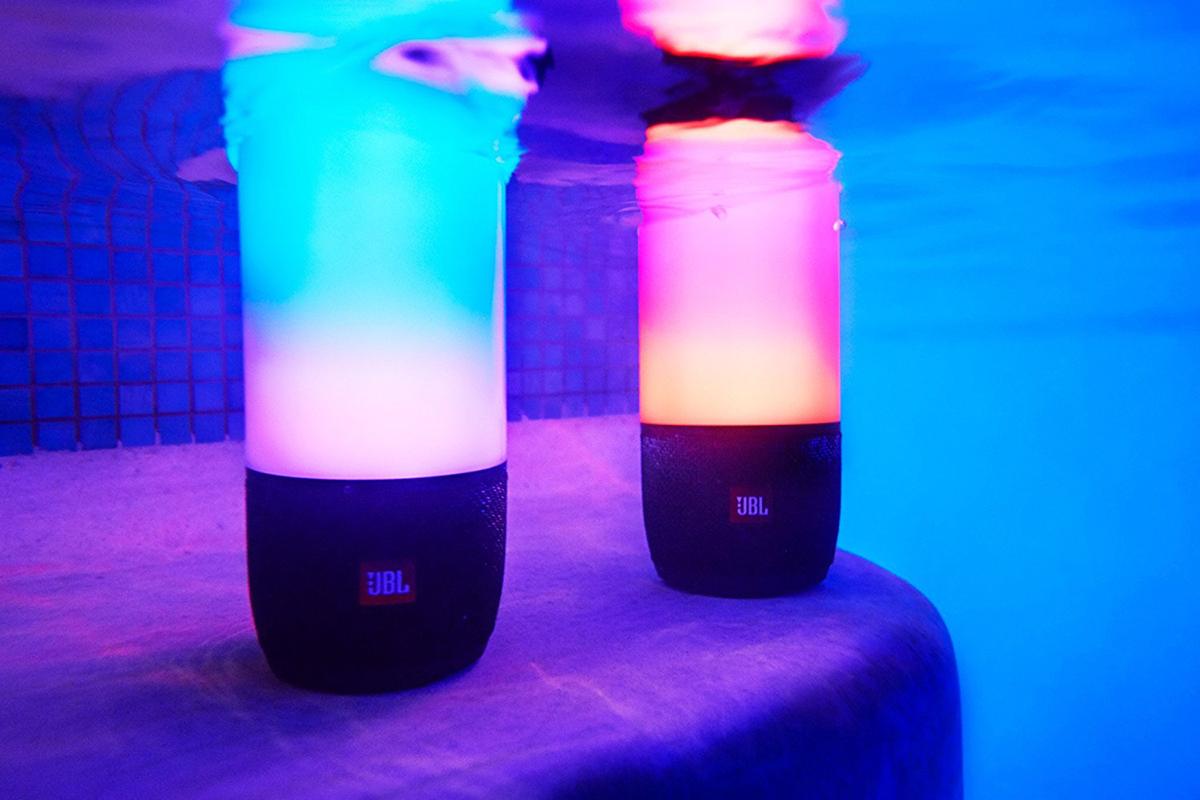 Loa bluetooth JBL Pulse 3 (âm thanh 360, chống nước, nghe nhạc 12 giờ)