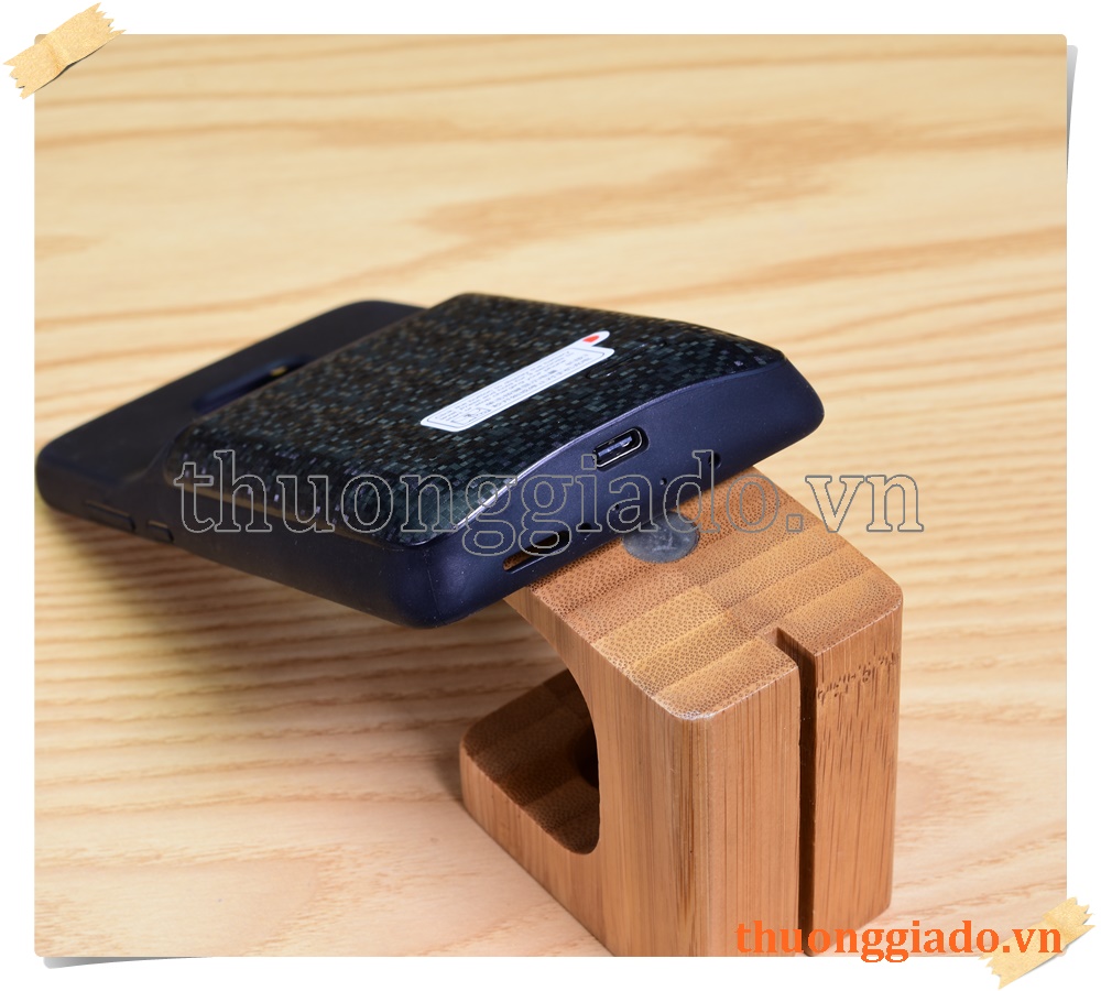 Pin dự phòng Huawei Mate 20 (6.5") 4700mAh kiêm ốp lưng bảo vệ