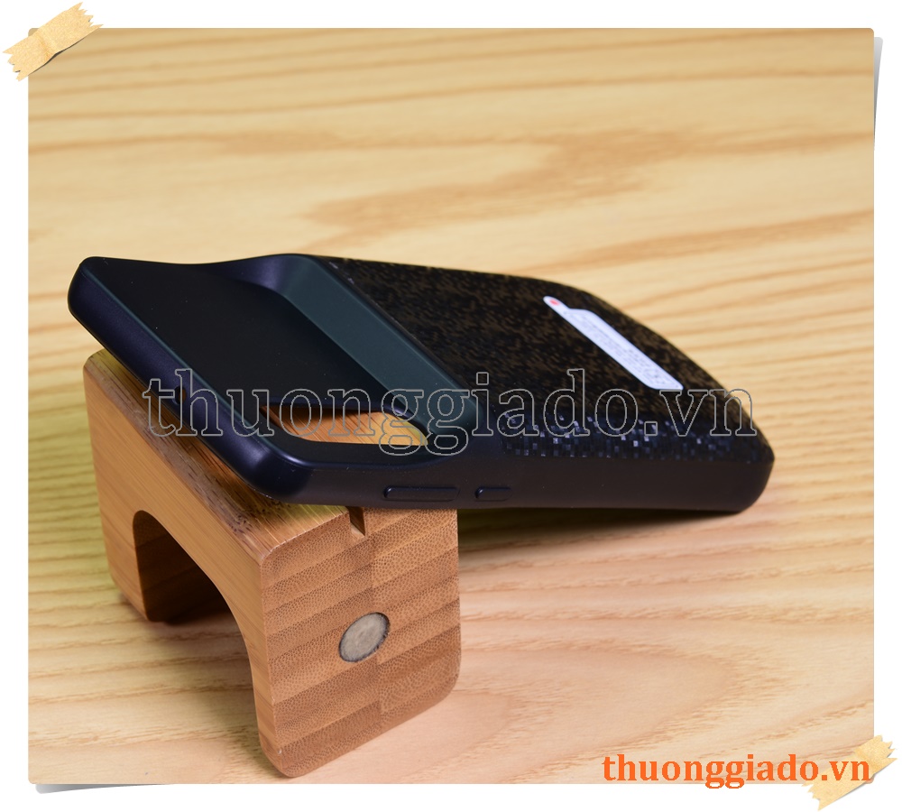 Pin dự phòng Huawei P30 (6.1 inch) 4700mAh kiêm ốp lưng bảo vệ chống sốc