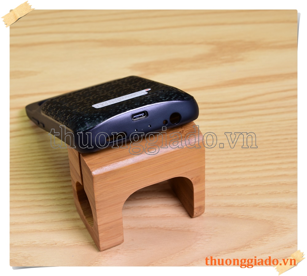 Pin dự phòng Huawei P30 (6.1 inch) 4700mAh kiêm ốp lưng bảo vệ chống sốc