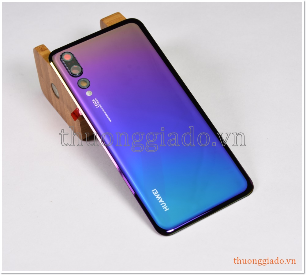Thay kính lưng Huawei P20 Pro chính hãng (kèm kính camera sau)