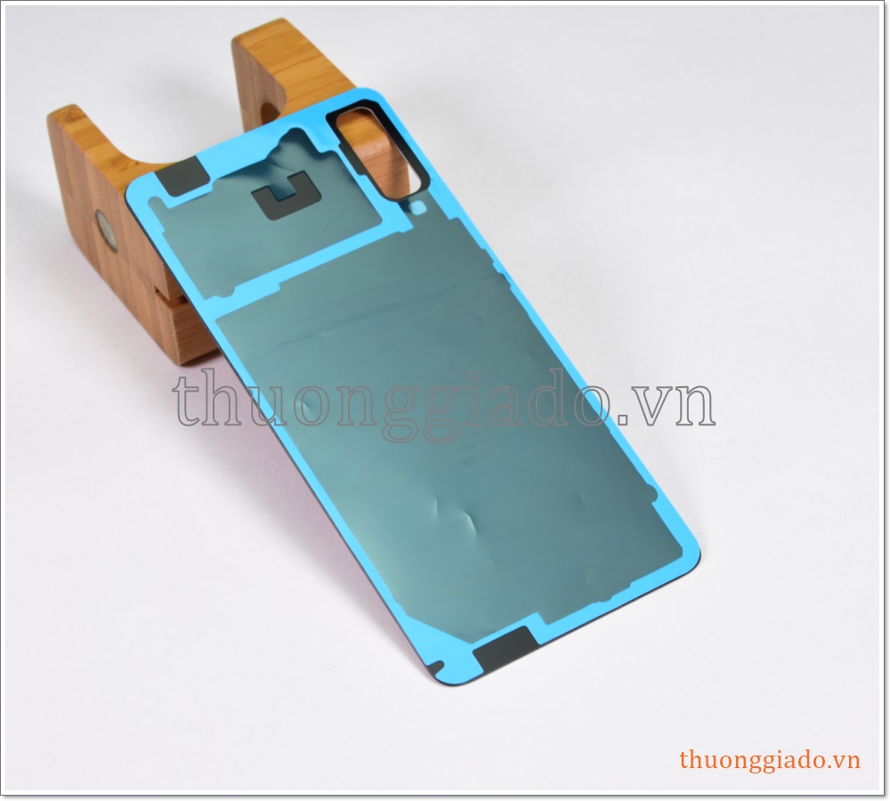Thay kính lưng Samsung Galaxy A7 (2018), Samsung A750, thay nắp lưng lấy ngay