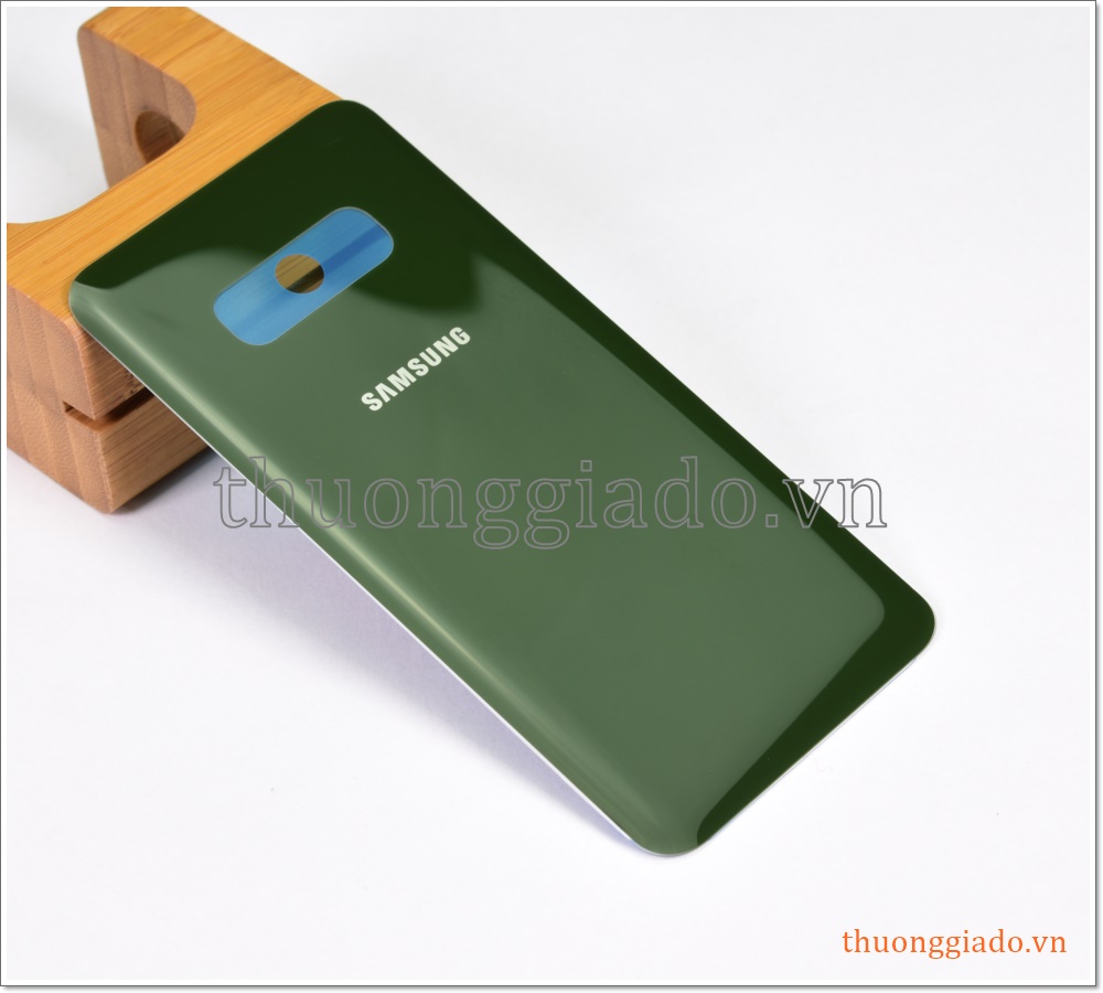 Thay kính lưng Samsung Galaxy S10E, G970, thay nắp lưng kính lấy ngay