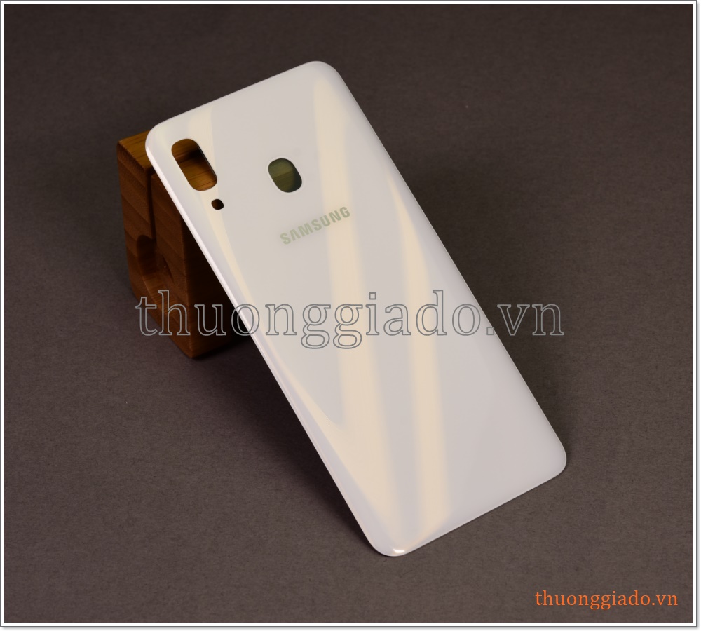 Thay nắp lưng Samsung A30/ Galaxy A30 (thay nắp đậy pin lấy ngay)