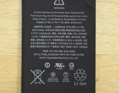 Thay pin iPad Pro 10.5 (2017) Apple A1798 8134mAh 30.8Wh