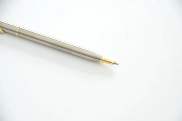 Bút cho màn hình cảm ứng điện dung(xoay để mở đầu bút bi)