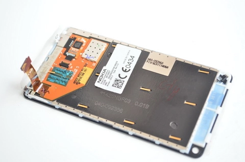 Thay màn hinhh Nokia N9 Meego nguyên khối, hàng chính hãng,cảm ứng và lcd liền khối)