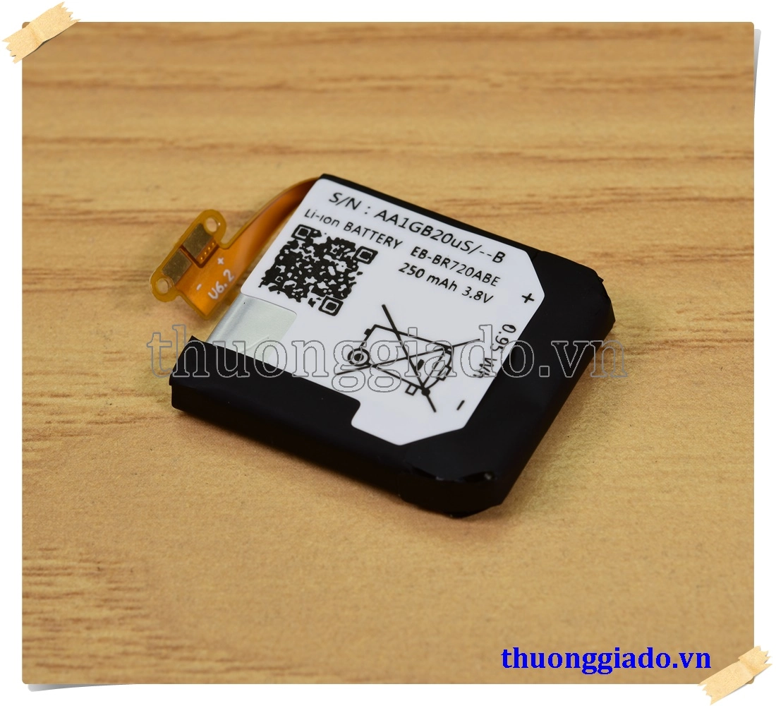 Thay pin đồng hồ Samsung Gear S2 Classic/ R732 chính hãng (eb-br720abe) Thay pin đồng hồ Samsung Gear S2 Classic/ R732 chính hãng (eb-br720abe)
