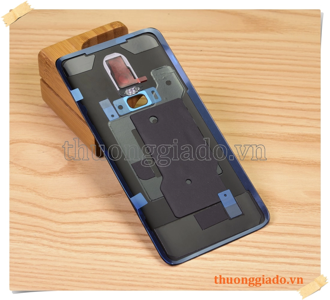 Thay kính lưng (nắp đậy pin) OnePlus 6, 1+6, hàng zin theo máy250