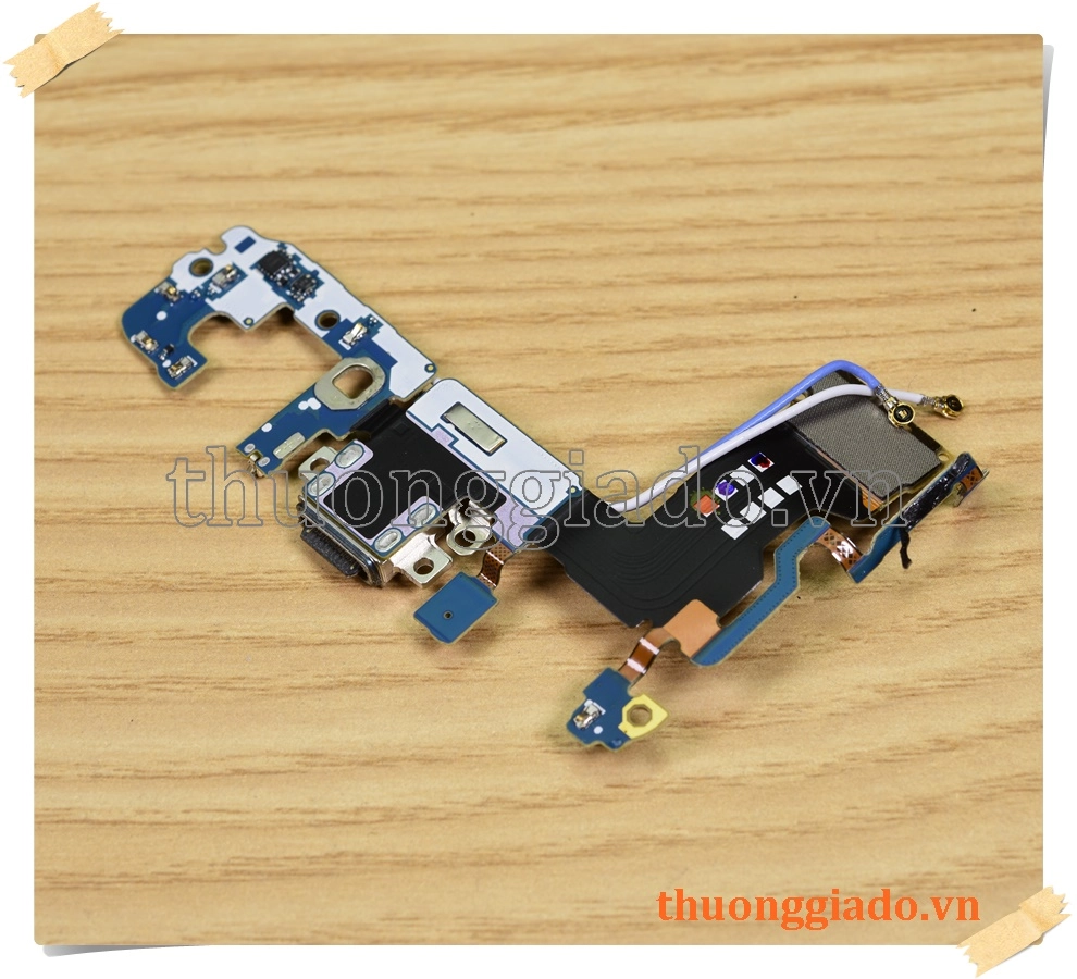 Thay cụm cáp chân sạc Samsung Galaxy S9+ bản Quốc Tế SM-G965F