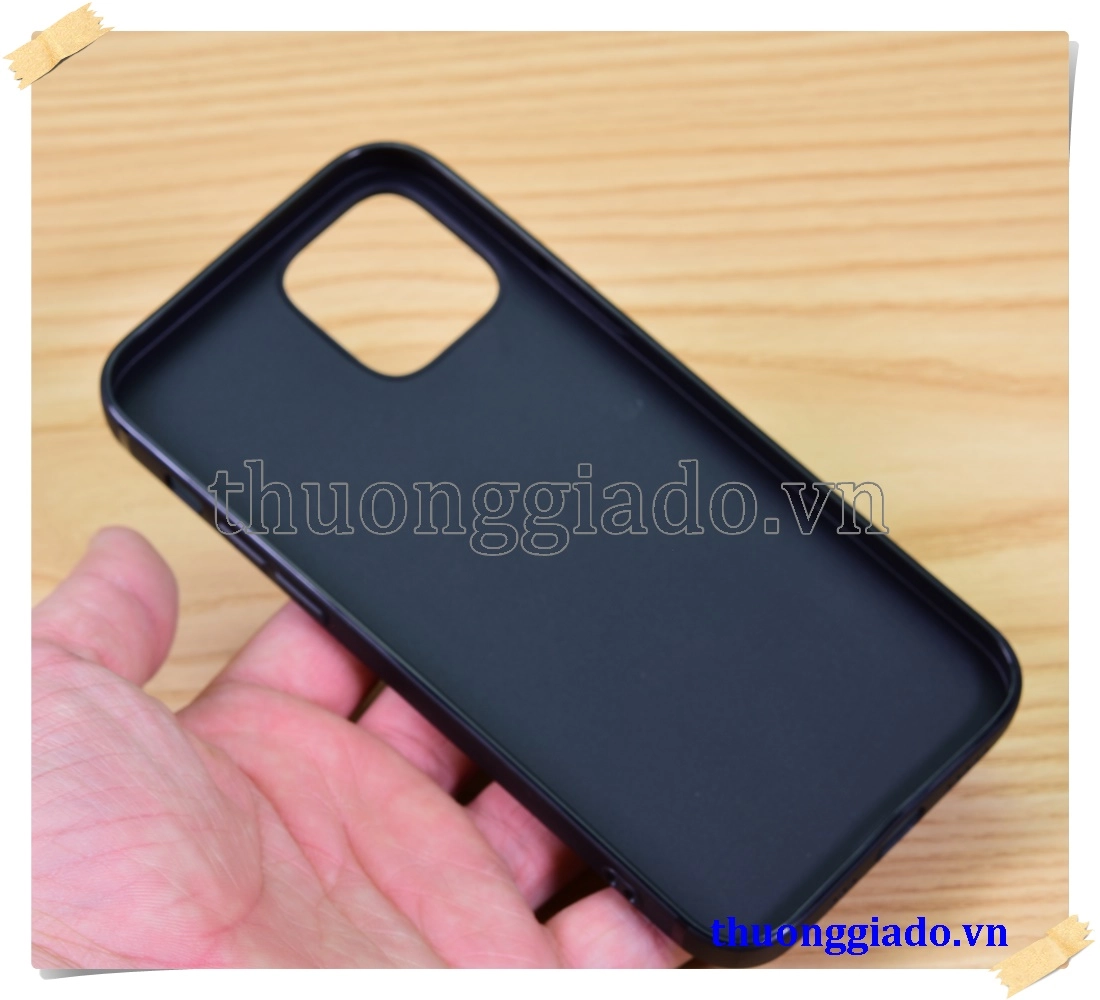 Ốp lưng silicone màu đen Vu Case cho iPhone 12 Pro (6.1 inch)