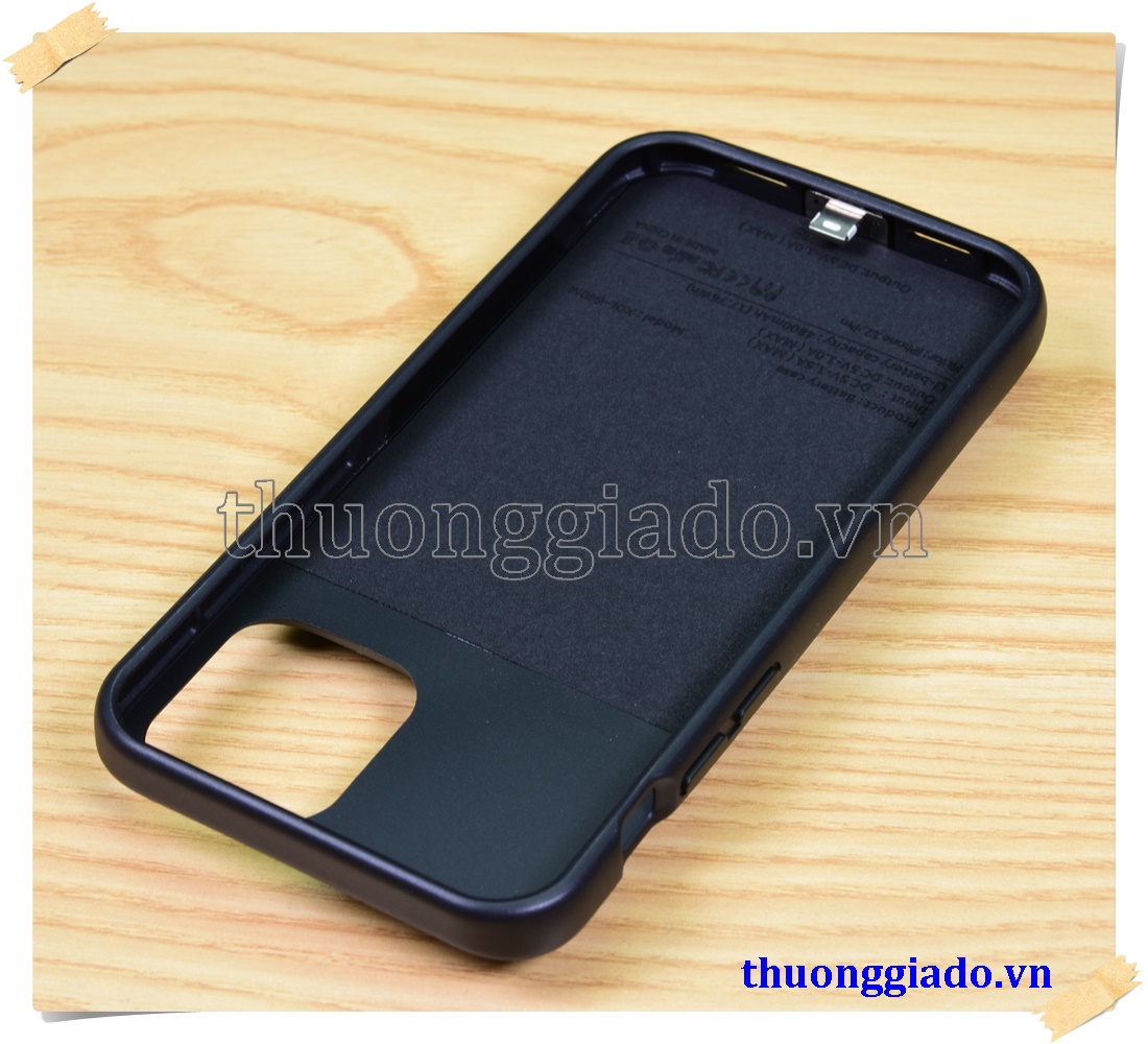 Pin sạc dự phòng iPhone 12 (6.1 inch)/ iPhone 12 Pro (6.1 inch)  4800mAh kiêm ốp lưng
