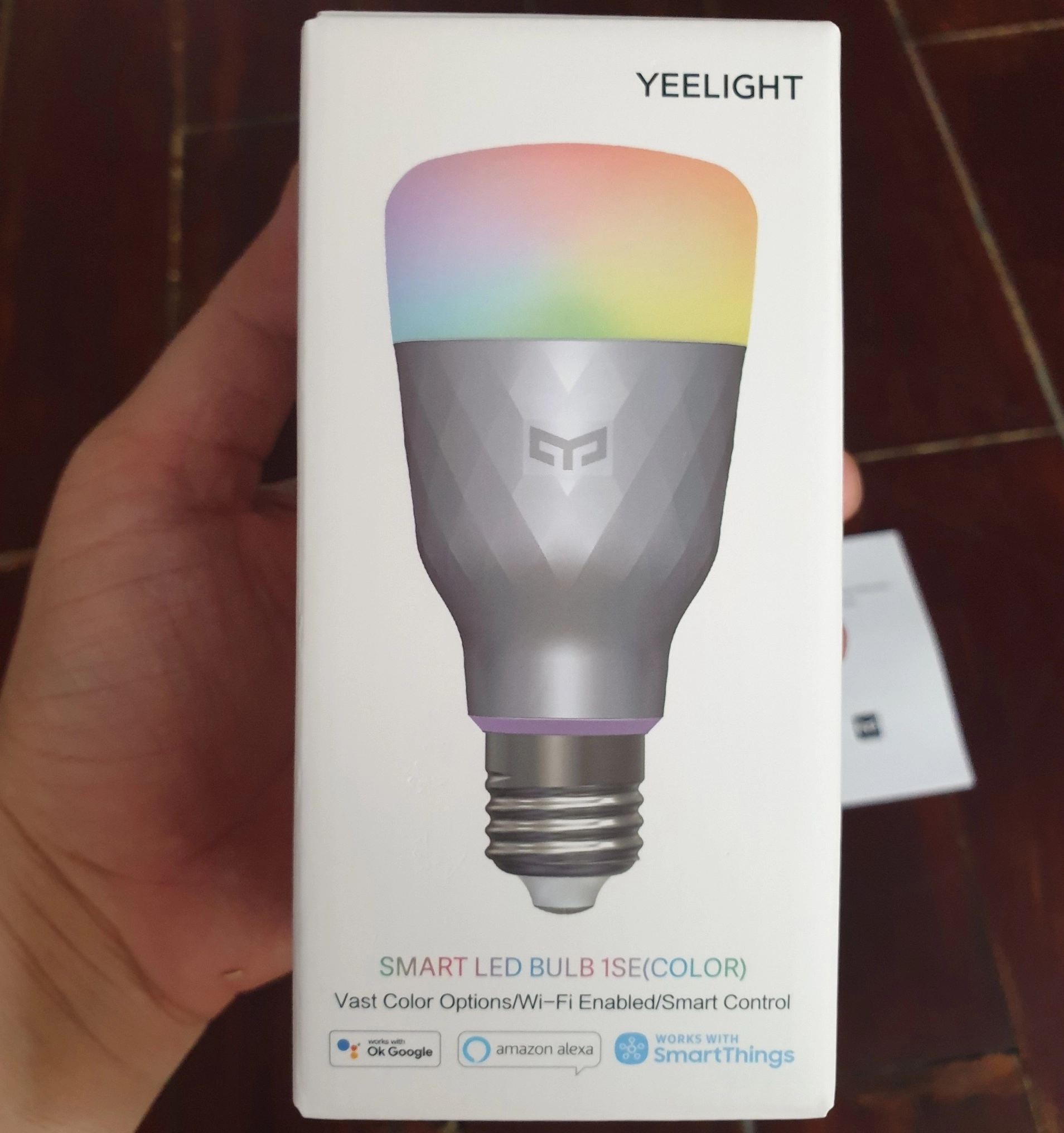 Bóng đèn LED thông minh 16 triệu màu Xiaomi Yeelight 1SE (bản quốc tế)