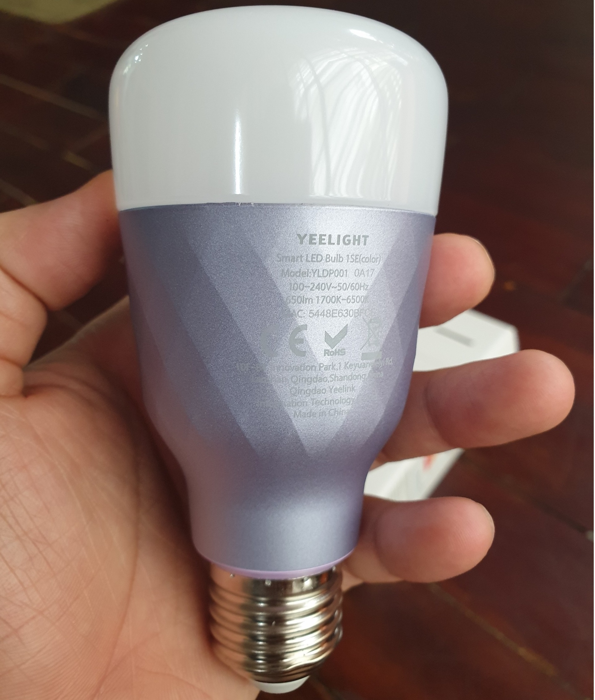 Bóng đèn LED thông minh 16 triệu màu Xiaomi Yeelight 1SE (bản quốc tế)