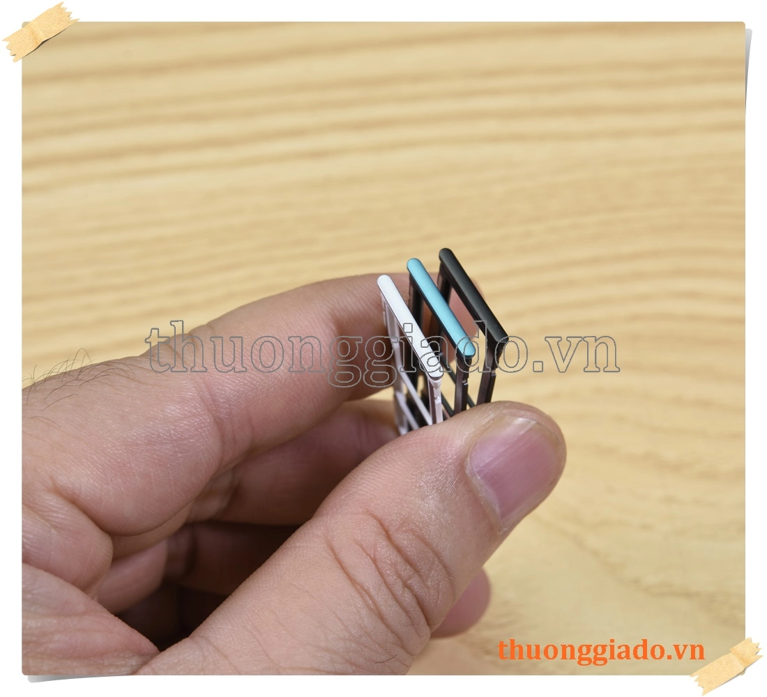 Khay sim Mi Redmi Note 9, 03 ngăn đựng trong 1, gồm cả ngăn đựng thẻ nhớ Khay sim Mi Redmi Note 9, 03 ngăn đựng trong 1, gồm cả ngăn đựng thẻ nhớ