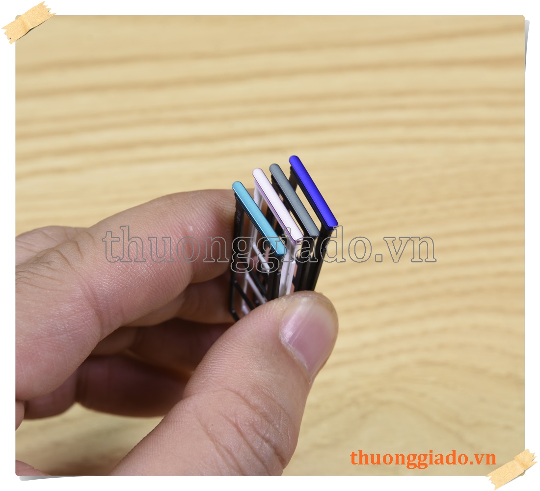 Khay sim Mi Redmi 9 (6.53 inch), 03 ngăn đựng trong 1, 02 nano sim, 01 tf