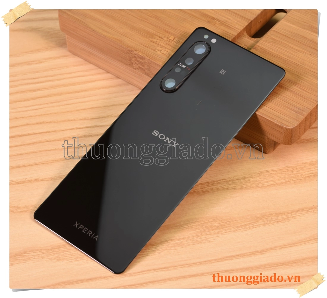 Thay kính lưng (nắp lưng) Sony Xperia 1 II 2020 chính hãng (kèm kính camera sau) Thay kính lưng (nắp lưng) Sony Xperia 1 II 2020 chính hãng (kèm kính camera sau)