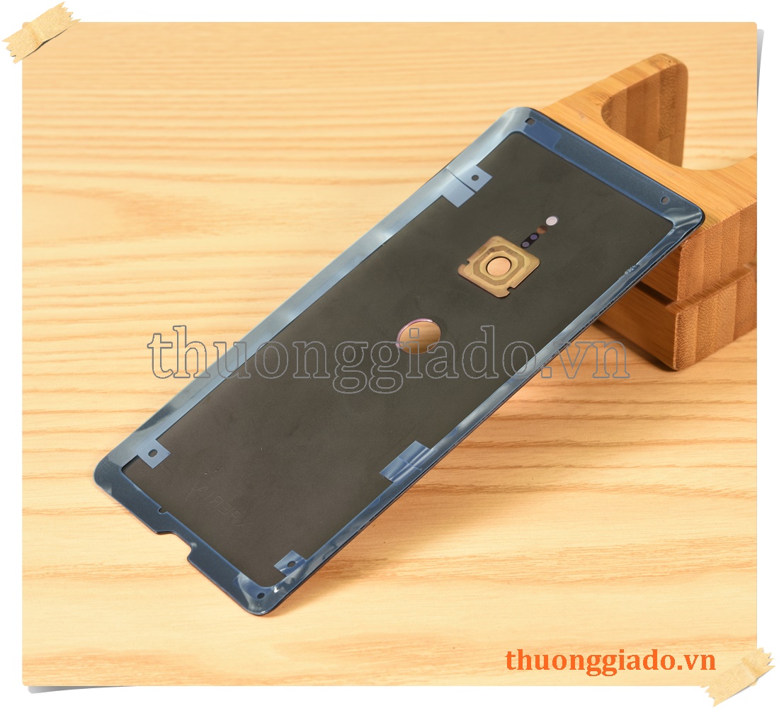 Thay kính lưng (nắp lưng) Sony Xperia XZ3 màu đỏ chính hãng lấy ngay
